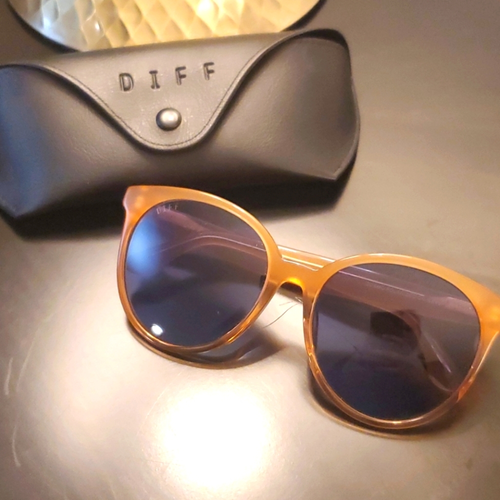 DIFF Sunglasses